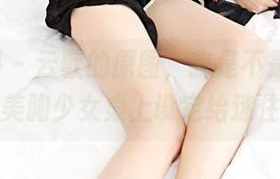 3Agirl – 云歌的原图，我是不是渐渐被这个美胸少女桌上设定给迷住了？