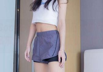 BoBoSocks袜啵啵 – 细品小甜豆的写真集，吊带肉丝真是让人联想到那些年…