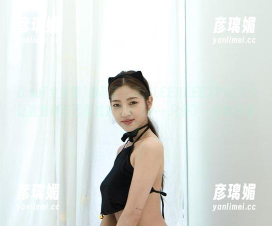 G.su(全智秀)的高清写真：LEEHEEEXPRESS让我觉得自己要成为模特了……只差了一些身高和脸蛋。