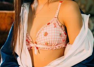 GIRLT果团网 – 蜜桃Q妹儿的秘书日常：原图大公开，资源等你来拿！