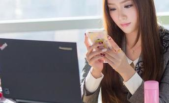 IMiss爱蜜社 – 私房其实是种氛围，冰冰儿的黑色图片，像是夜晚的低语。
