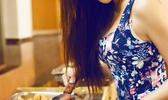 IMiss爱蜜社 – 没看到陈思琪Ar的美腿图集之前，我从来不知道腿也能这么撩人！