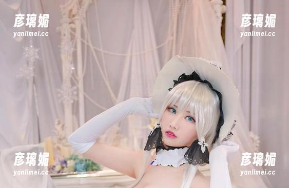 看了KaYa萱的女仆写真，心里一阵懵，女仆就是这样不经意的吸引力吗？