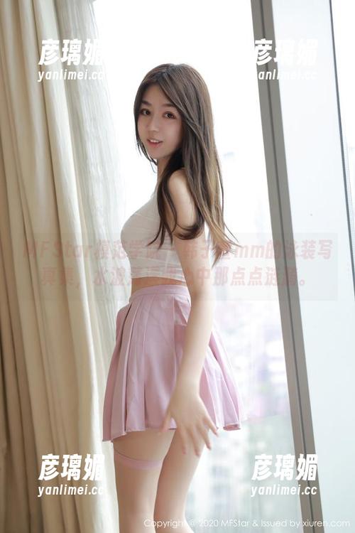 MFStar模范学院 - 韩子萱mm的泳装写真集，水波荡漾我心中那点点涟漪。