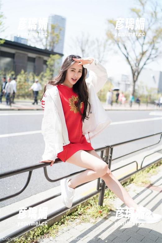 MiStar魅妍社 - 妤薇Vivian的定制制服瞅瞅这画面，我好像真的上了‘美’的课程！