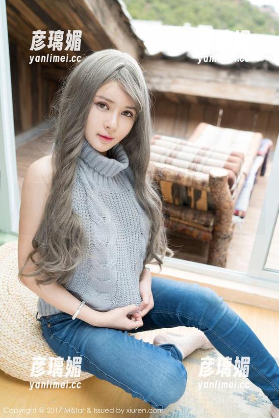 MiStar魅妍社 - 孙梦瑶V的粉色起义：照片里的壁纸火锅店会有粉色虾吗？