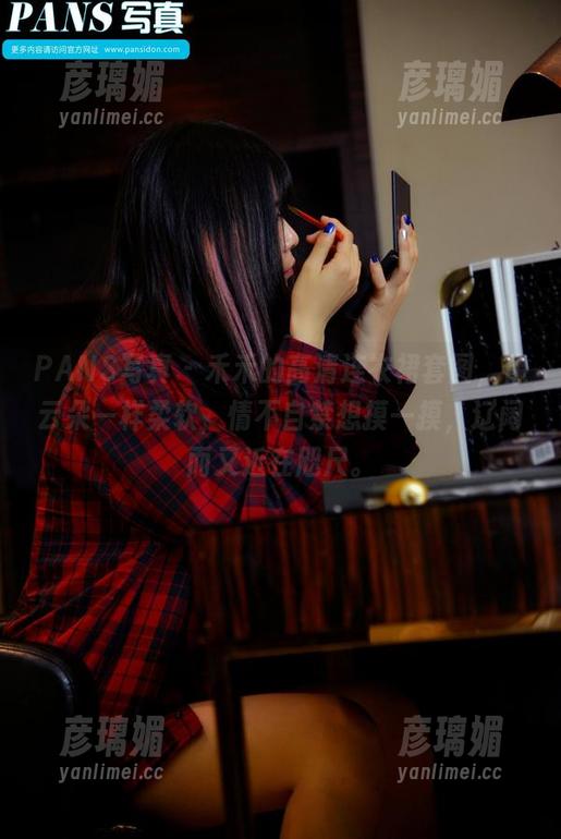 PANS写真-禾禾 PANS写真 - 禾禾的高清连衣裙套图,像云朵一样柔软,情不自禁想摸一摸,辽阔而又近在咫尺。