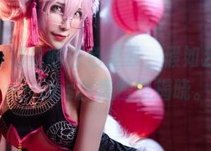 Sakiiii翎柒的白色流云，假如云有姿态——cos合集慢慢揭晓。