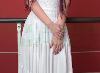 TuiGirl推女郎 – 王馨瑶的圣诞美图，快来分享一波欢乐！