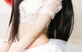 UGirls尤果网 – Abby金金的泳衣套图，精选夏日的纠缠时刻！
