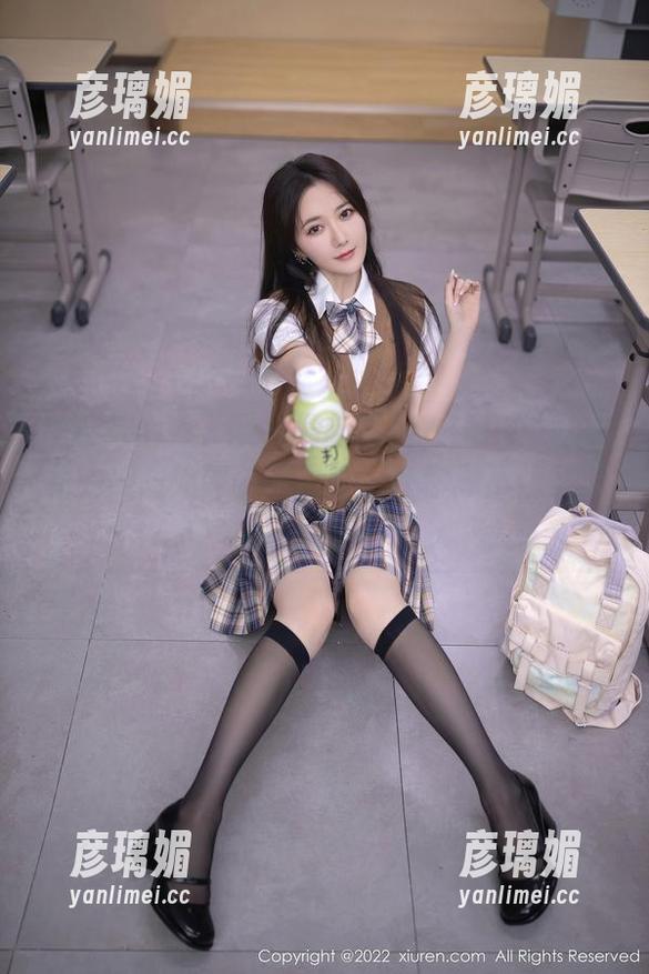 Xiuren秀人网-Carol周妍希 Xiuren秀人网 - 最新透明?Carol周妍希的美图宛如一面镜子,让你忍不住多看几眼