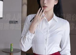 Xiuren秀人网 – 不得不看的旗袍合集：Carol周妍希的完美演绎，高清到你心里发烫！