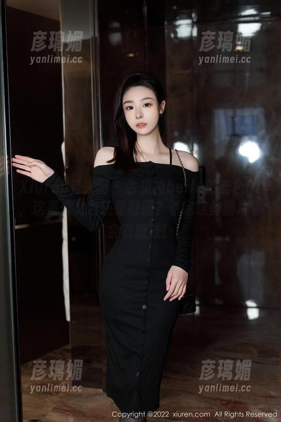 Xiuren秀人网 - 余贝拉bella的蓝色OL，这是公文包还是制服？看完这些图片你会有想法！