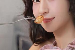 Xiuren秀人网 – 大美媚京的圣诞特供，全套都在这里了，贼好看！