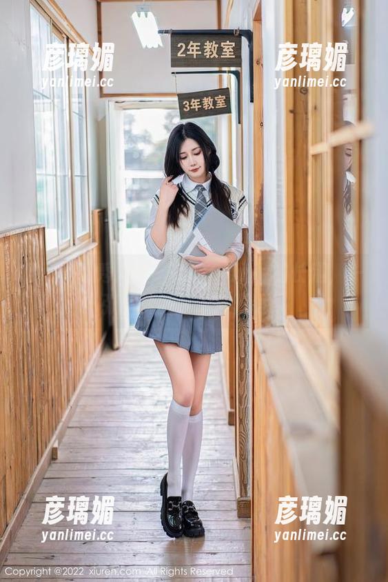 Xiuren秀人网-楚恬Olivia Xiuren秀人网 - 楚恬Olivia的长腿,一张图片胜过千言万语!