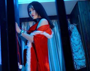 pans – 小彤的毛衣图库：想象她在寒风中展现的俏皮