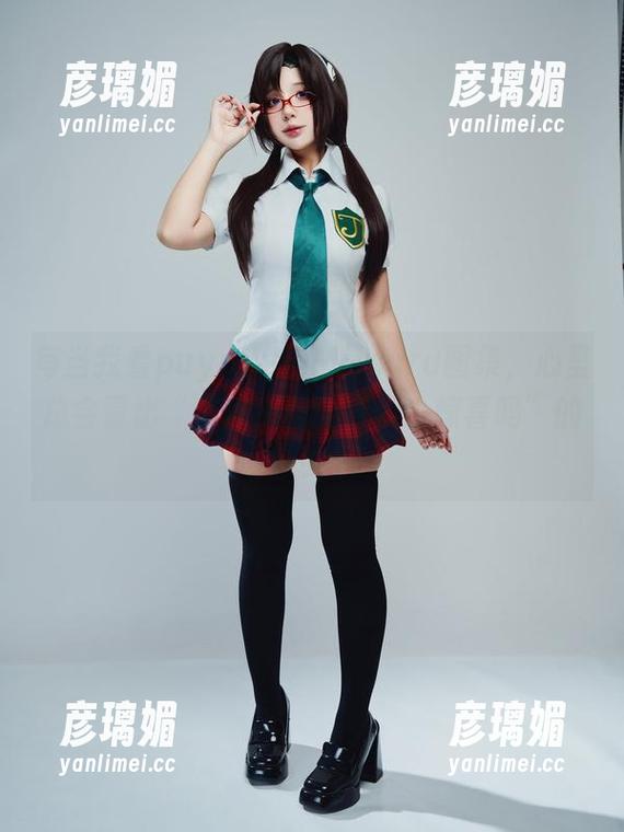 每当我看puypuy的Mitsuru图集，心里总会冒出“你就不能给我点小惊喜吗”的念头。