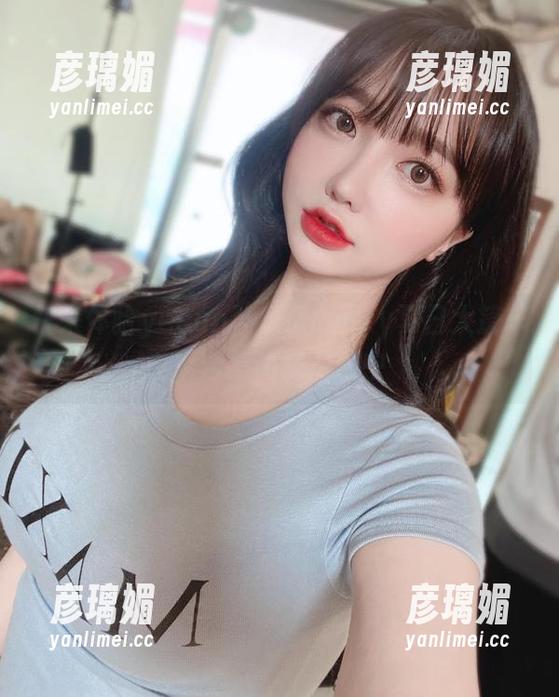 yeeun孙乐乐 快来体验yeeun孙乐乐Loozy夏日大篷车,合集热辣下载中