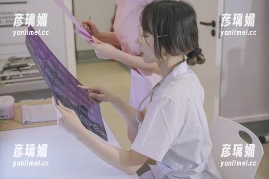 新鲜出炉！云溪溪双人女仆图集，难以抗拒的俏皮……