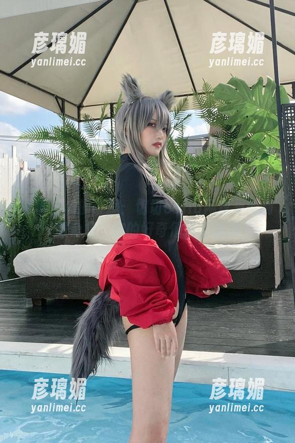 小春日和的证据：切切celia网盘里的制服合集，你的好奇值打得满满