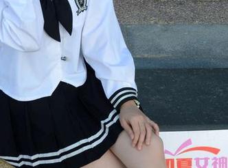 初夏女神 – 注意了！安妮的美脚图包更新，想知道后面是不是还有“更多”的惊喜？
