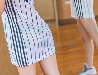头条女神 – 直击COCO的最新资源——裤里丝，胆子大吗？
