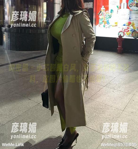 小芯酱 微密圈 - 小芯酱黑白风,没圣光但绝不缺料,这图片偷瞄也不怕呀!