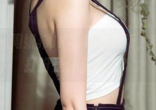 尤果网 – 周妍希JK写真集更新，究竟这身打扮是什么魔力？