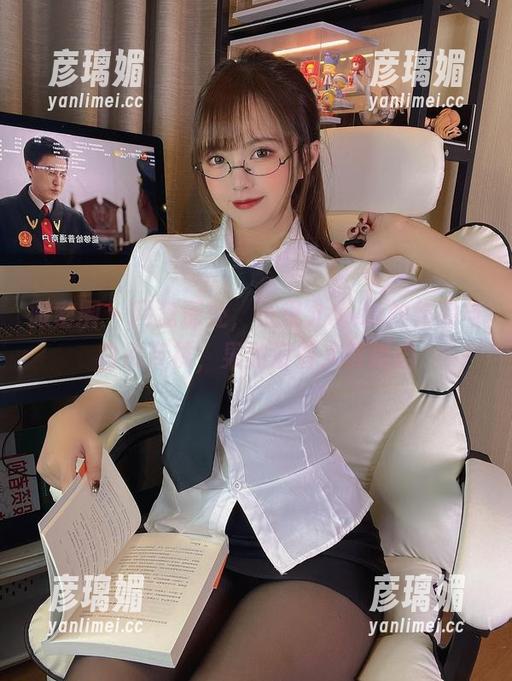 张思允nice 微密圈 - 网盘深处,张思允nice的作品与白吊带袜,果然没有人能抵挡