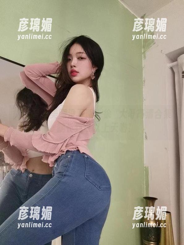 微密圈 - 美腿没下限：徐珺大哥高清合集，腿长到可以上天啦！