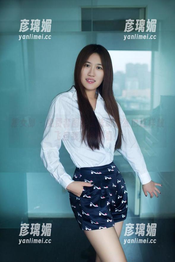 推女郎-王依萌 推女郎 - 免费套图?王依萌居然也这样放飞自我,快来看!