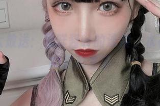 图集大放送：果咩酱w的泳装，水花四溅的炫彩生活