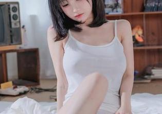 新的一页，桜井宁宁的女仆大作战更新中…图片有点扎眼哦！