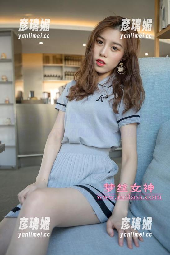梦丝女神 - 新作品来了，诗琪和她的帆布鞋，让我不得不佩服她的反叛精神。