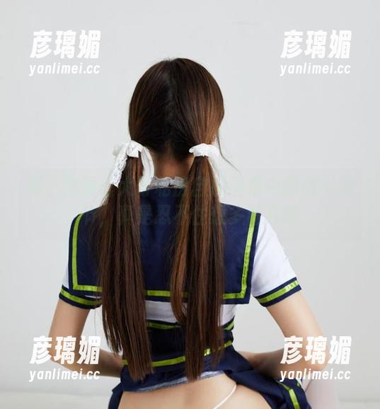 藏于洛丽塔大哥私房自拍图集中的微小细节，真是忍不住想多看几眼