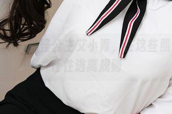 爱尤物 – 搞怪公主艾小青，在这些照片中任性逃离规则