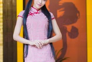 爱蜜社 – 莉莉Lily水手服合集：每张照片都有一种说不出的诱惑
