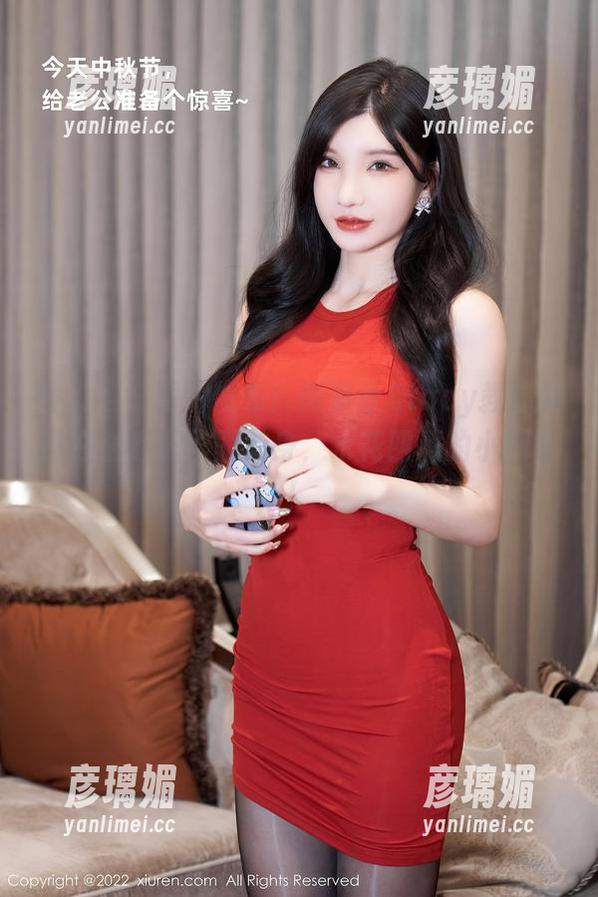 秀人网 - 图片发布！何梦兮Stacy教你如何在浴缸里华丽转身，水花四溅的小剧场！