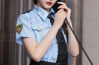 秀人网 – 看，温妮的毛衣竟然有种想靠近的魔力，肆意的美图，你觉得呢？