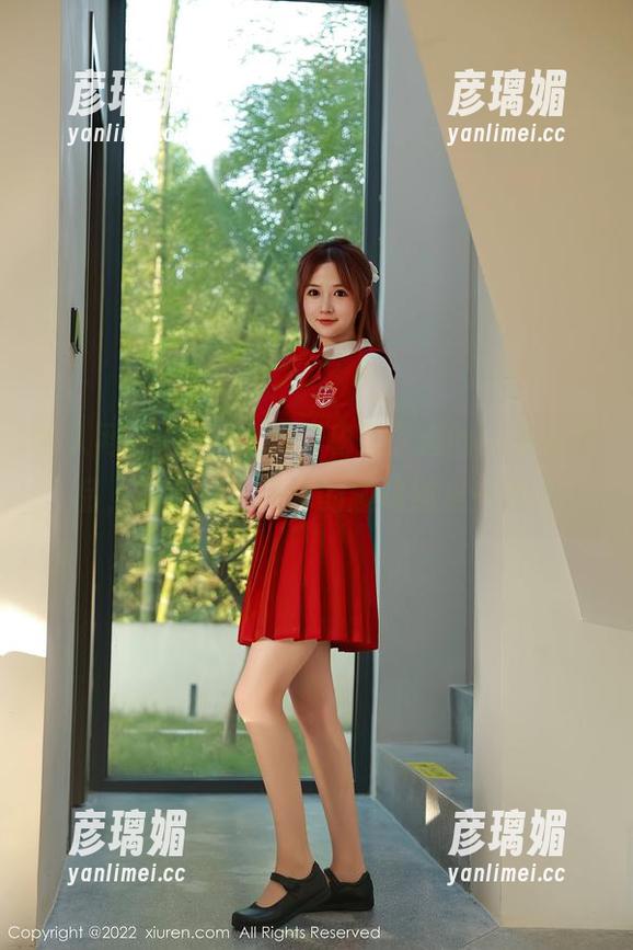 秀人网-白芷yy 秀人网 - 白芷yy的“秘书”考验:全集作品,将职场与隐秘的趣味连成一线!