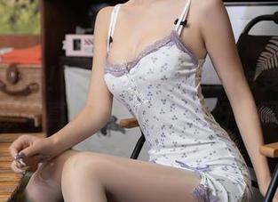 秀人网 – 看！舌尖上的菊花ace变身为素颜写真，温柔得不够好补吗