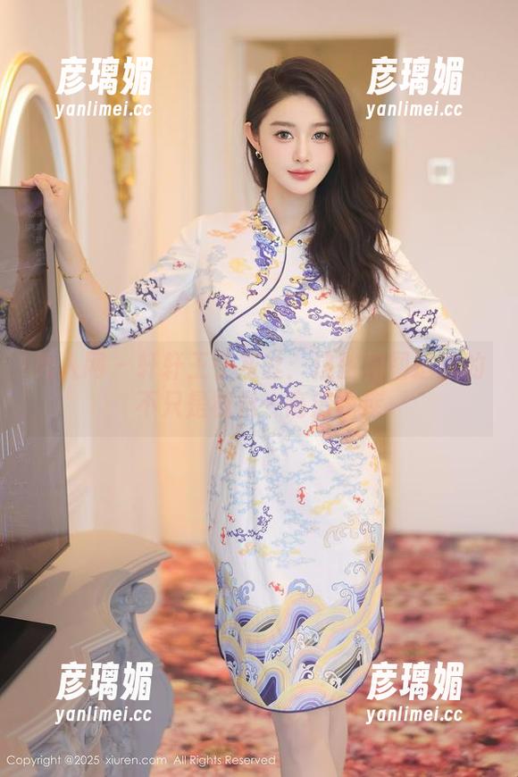 秀人网 - 轩轩王子灰丝：这些构图追逐的不只是视觉—高清图库