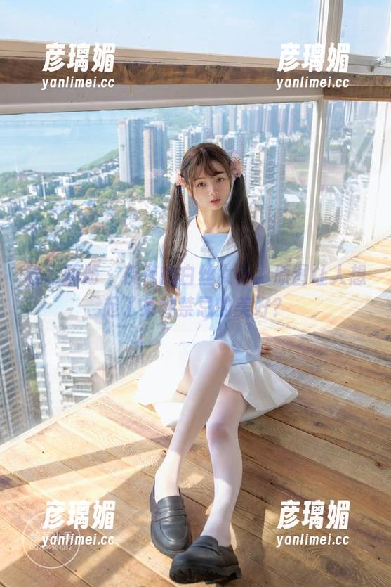 稚乖画册 - 夜夜的白丝女仆，原图让人想起了某种禁忌的美好？