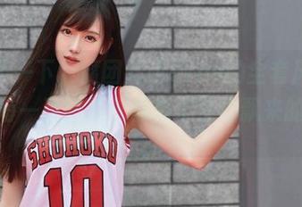 整理了一下，腐团儿Ikaros的全套风女造型，每一张图集都像极了梦里飘来的轻纱。