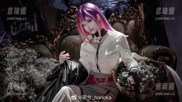花兮_honoka 花兮_honoka与雪的亲密接触,能代冬雪沁香的照片让我想多了