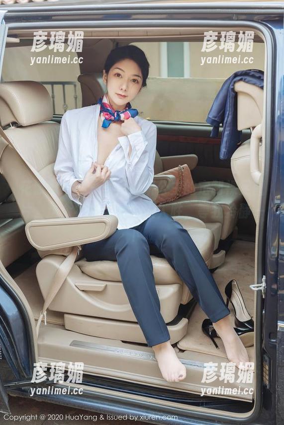 花漾show-心妍公主 花漾show - 呃,心妍公主的定制裸足图片,这个视角果然引人入胜,等我冷静一下。