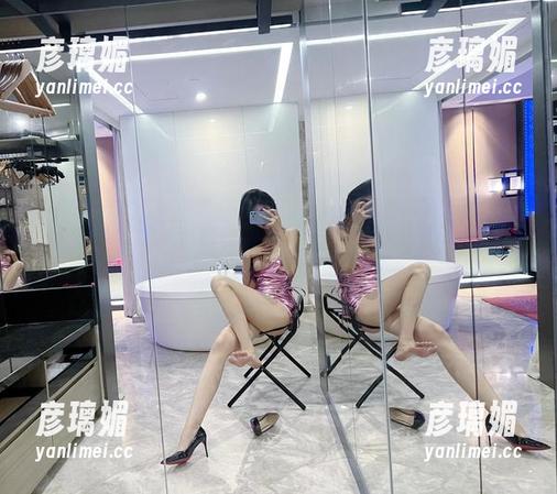 葛征 微密圈 - 精选透明写真,葛征带你仪式感满满的“清透”之旅。