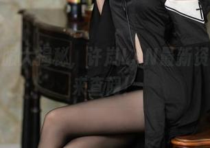 灰丝制服大揭秘，许岚LAN最新资源等你来查阅！