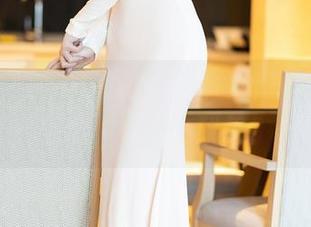 语画界 – Emily顾奈奈酱的体操服，照片免费，谁还在犹豫？
