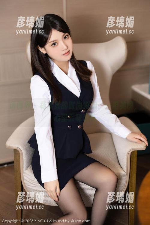 语画界 - 杨晨晨的时尚街拍：一组美图，心里五味杂陈